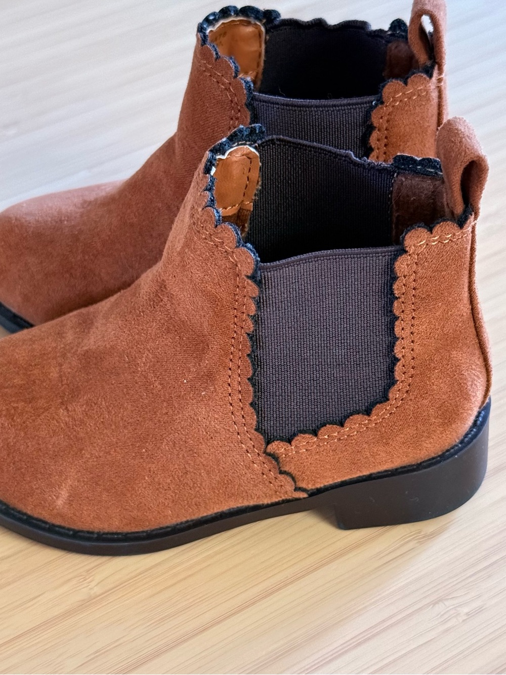 Kids Brown Suede Chelsea Boots with Scalloped Trim